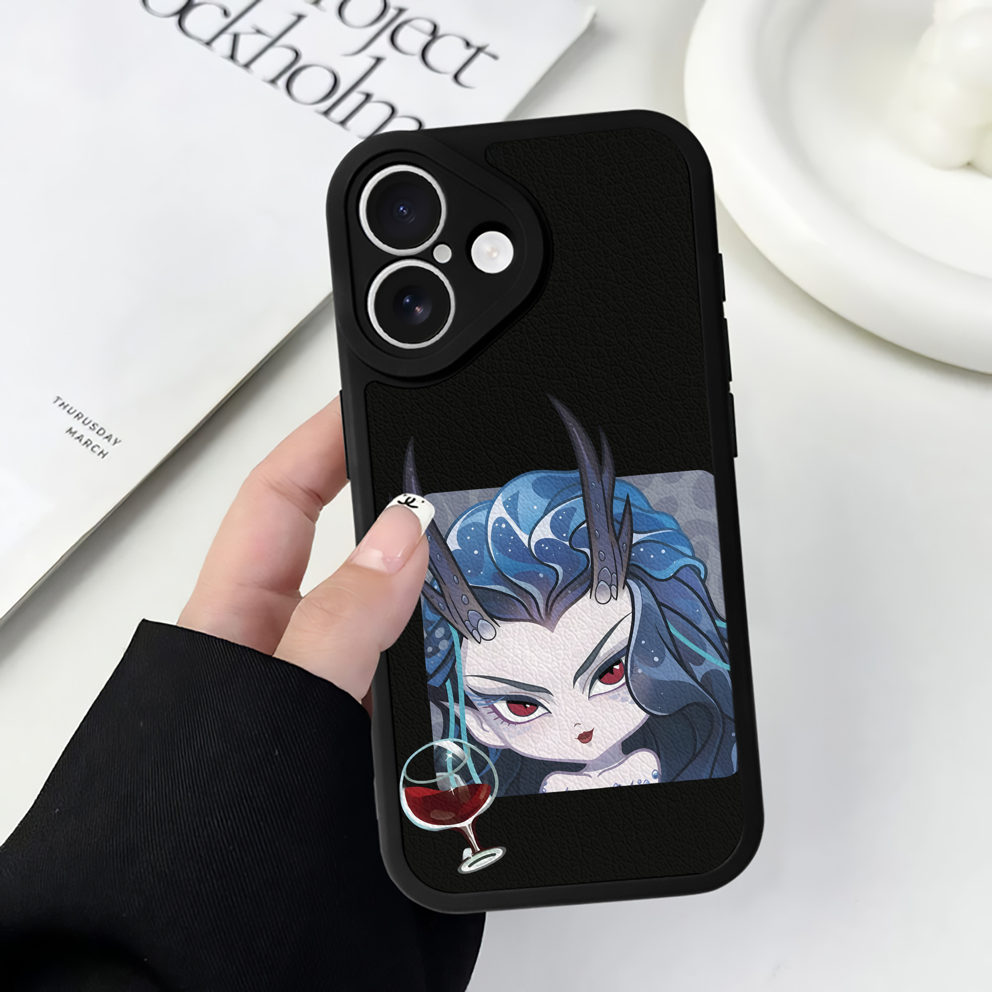 （画像用） Ne Zha 2 ナタ 魔童の大暴れ 【iPhone 16シリーズ対応】シリコンスマホケース（レザー調） 材質：シリコン